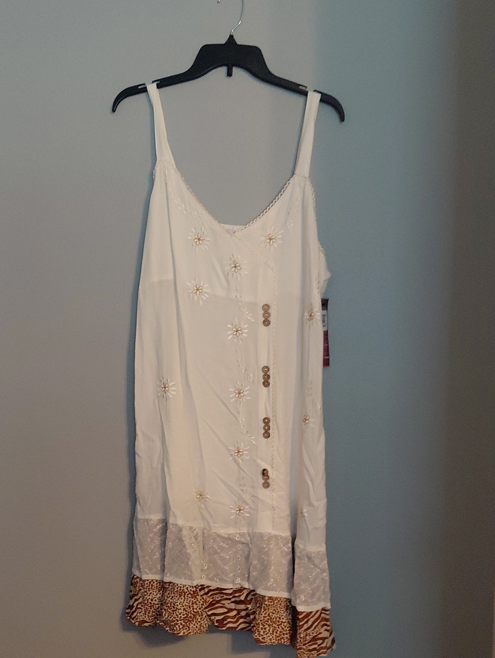 raya sun Cream Floral Embroidered Slip with Animal-Print Hem